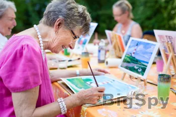 View More Celebrating Senior Living Every Day | HarborChase Ads On BigSpy