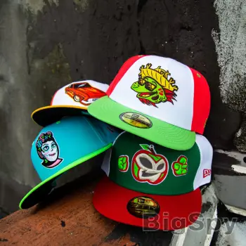 View More New Era 59Fifty Caps, Snapbacks, Team Hats | Hat Club Ads On BigSpy