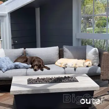 View More Outer | The perfect outdoor sofa is now within reach. Ads On BigSpy