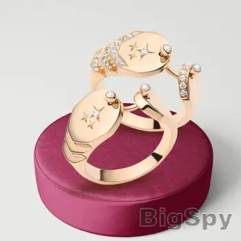 View More Nouvel Heritage | Essential Luxury Fine Jewelry Ads On BigSpy