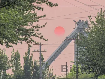 View More The Stranger: Seattle's Only Newspaper Ads On BigSpy