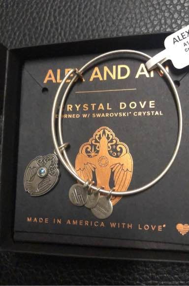 get_the_best_Alex And Ani_ad