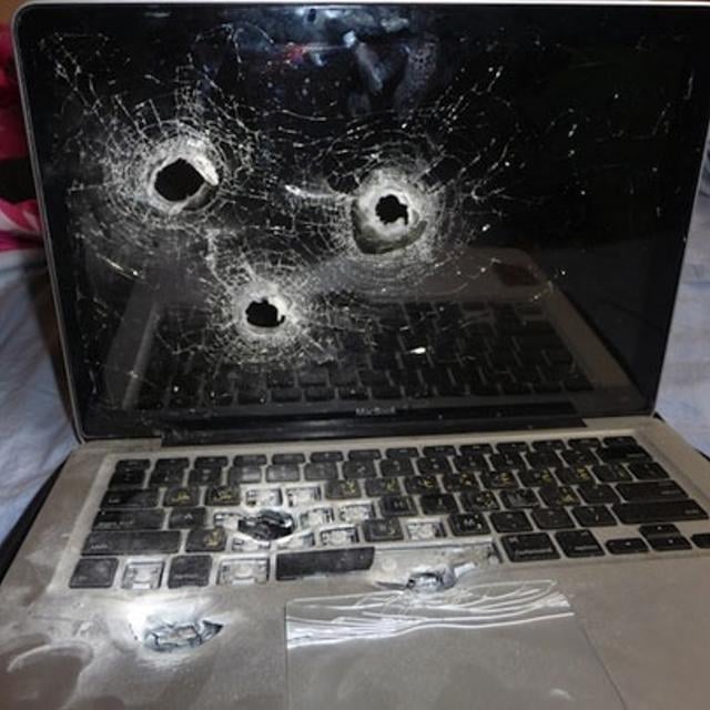 get_the_best_Apple Macbook_ad
