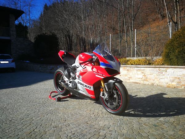 get_the_best_Aprilia_ad
