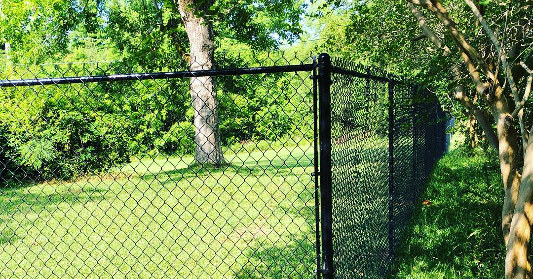 get_the_best_Chain Link Fence_ad