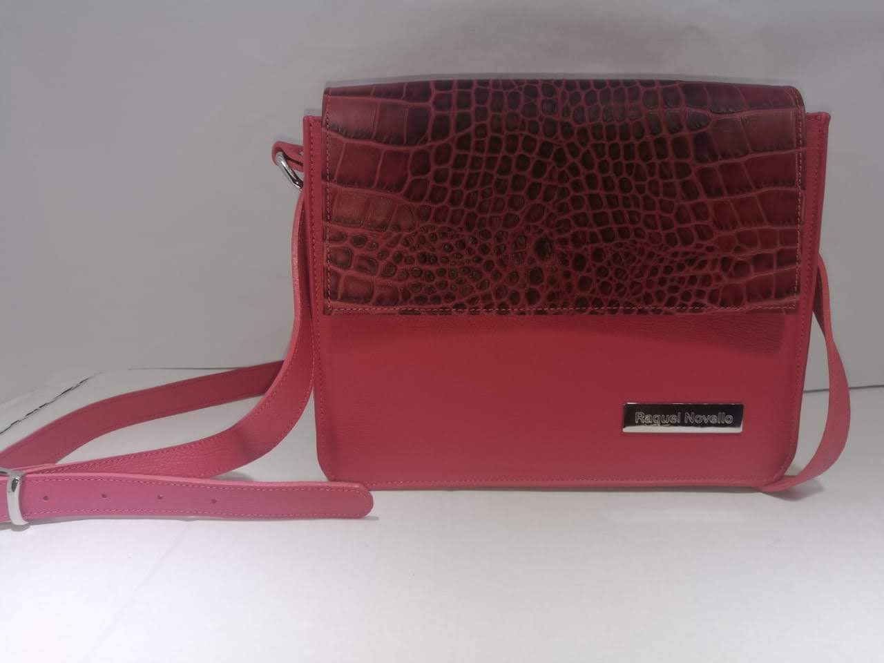 get_the_best_Coral Color_ad