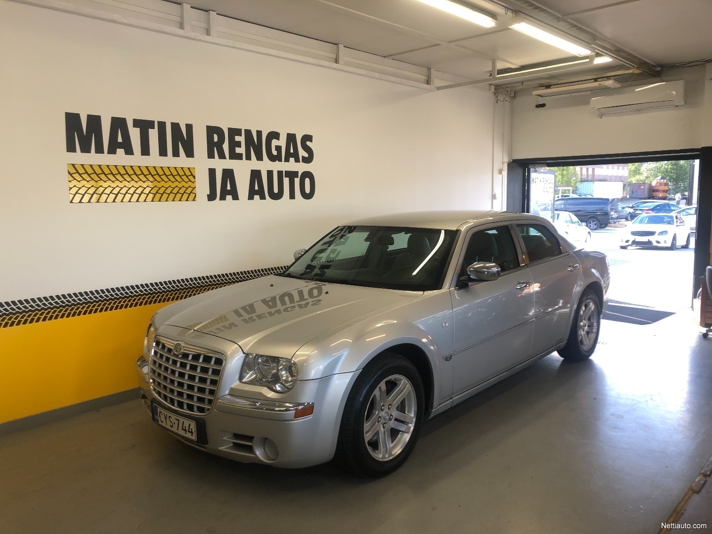 get_the_best_Chrysler 300C_ad