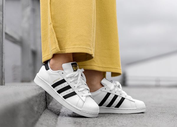 get_the_best_Adidas Superstar_ad