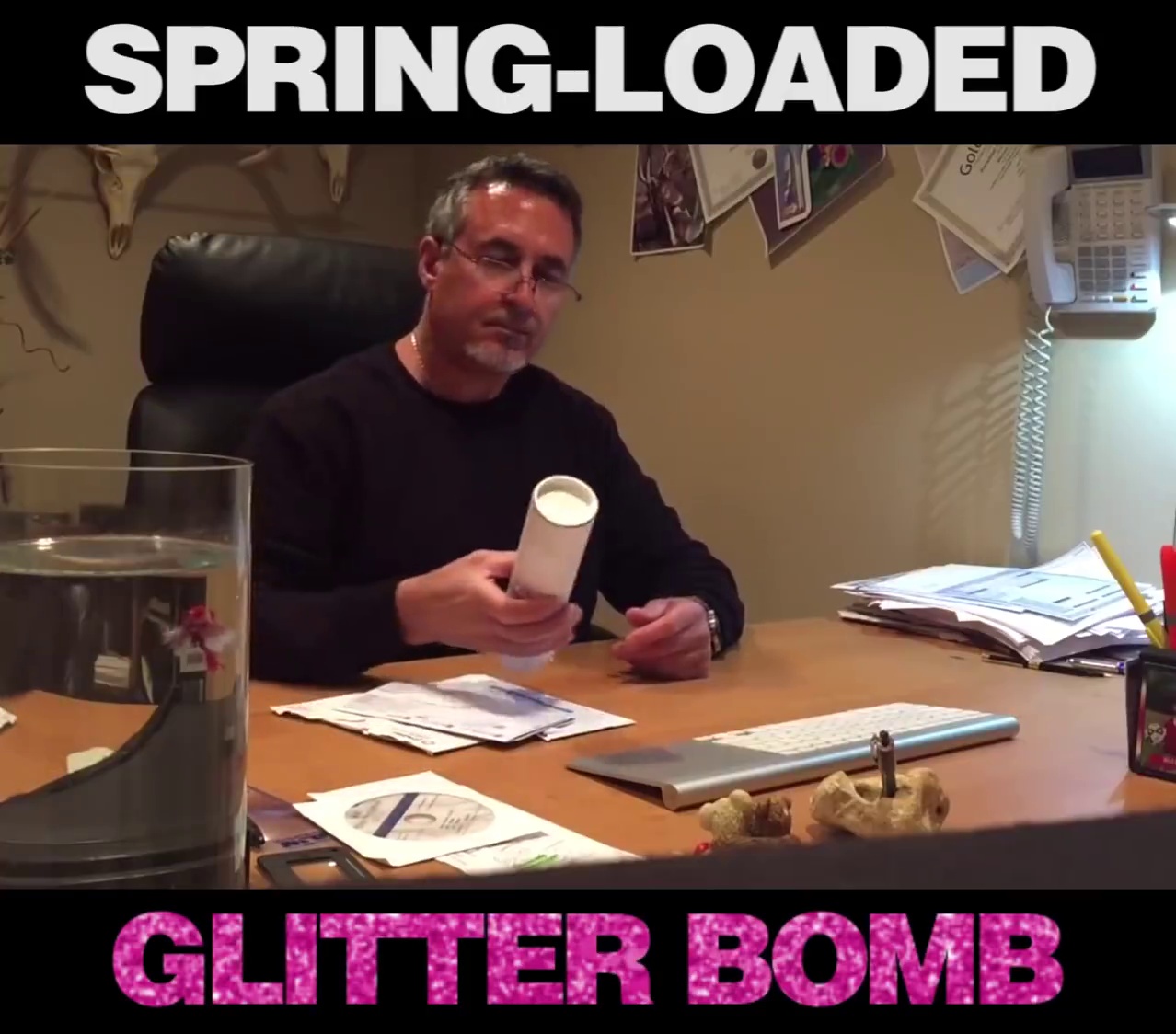 Postal Pranks - Send a glitter bomb to your unsuspecting victim!