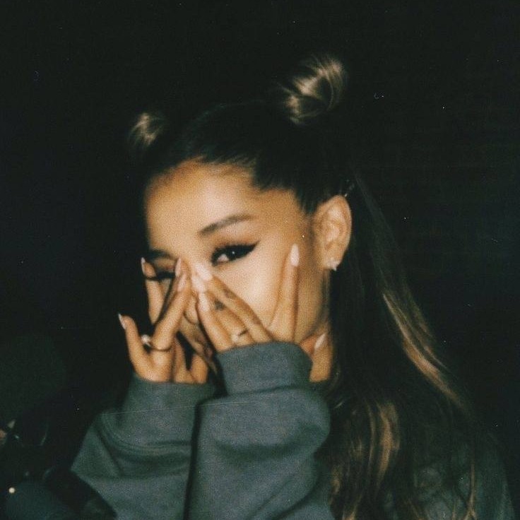 get_the_best_Ariana Grande_ad