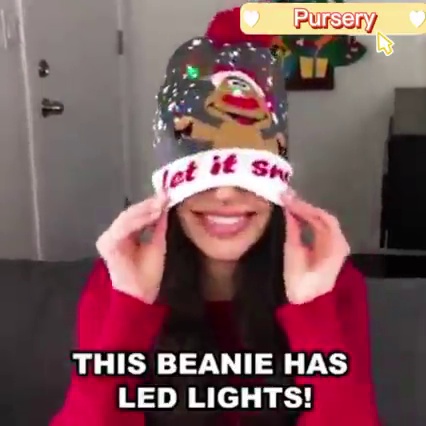 get_the_best_Christmas Hat_ad
