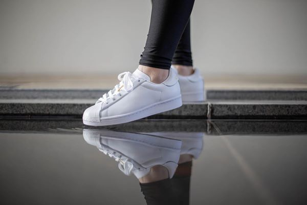 get_the_best_Adidas Superstar_ad